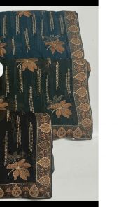 pallu lace  saree  embroidery design 